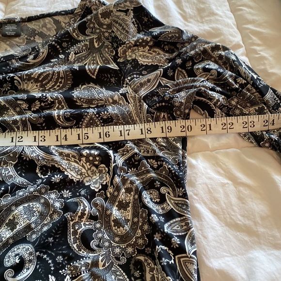 Ivory Love Paisley Black/Grey Top with Fringe Bottom L - Picture 8 of 9